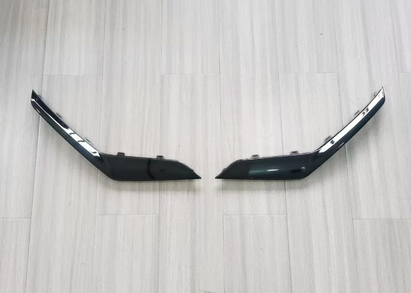 Chery Jetour X70 (2024) Front trim strip-l/high gloss black (OE: F01-2803517ND/F01-2803517NM)