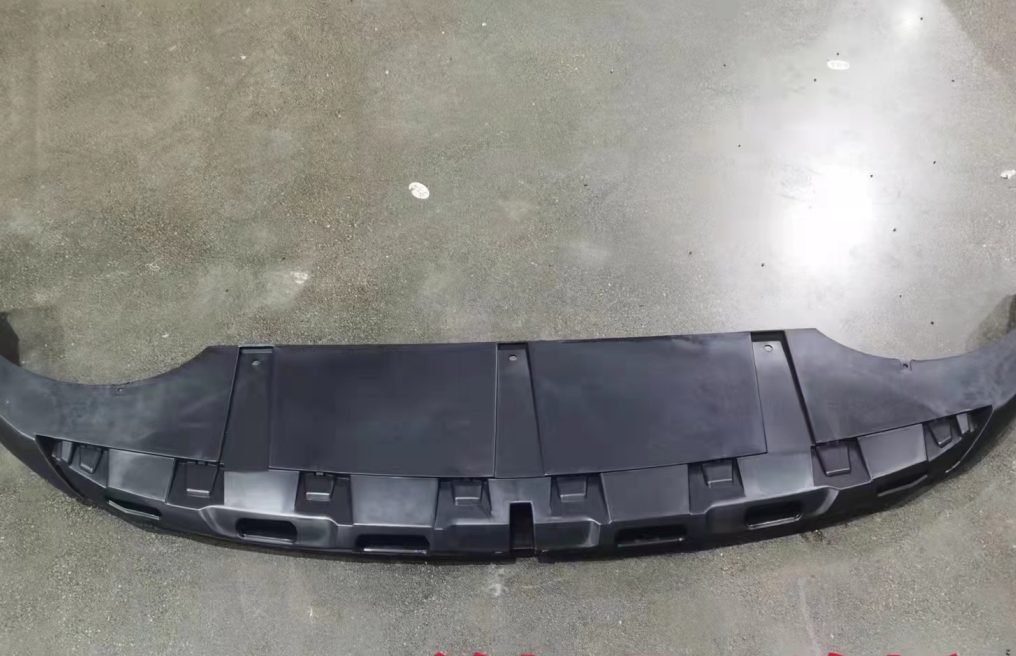 Chery Jetour X70 Plus (2025) Front deflector-frosted (OE: F18-2803502)