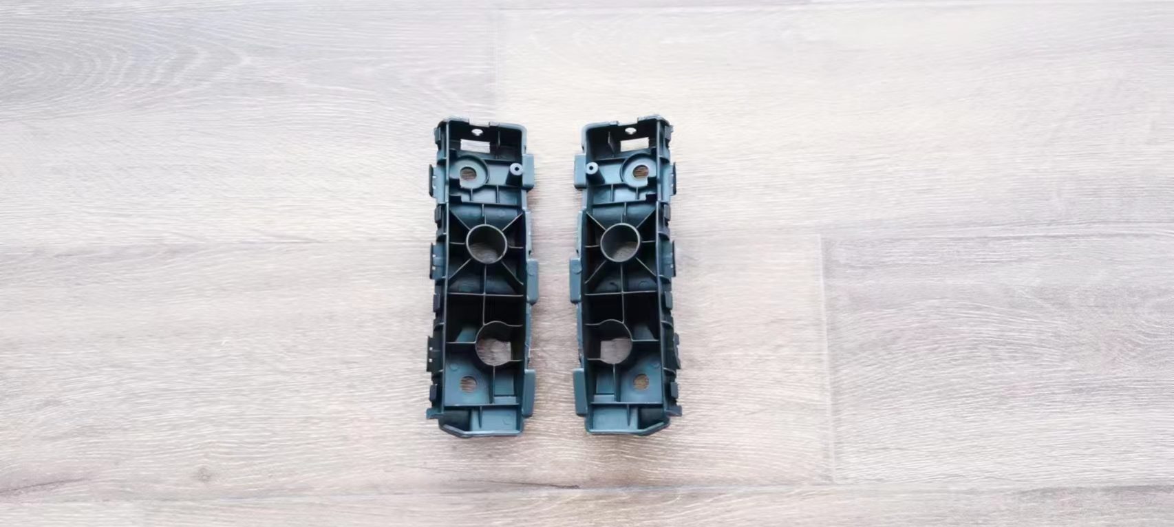 Chery Jetour X90 (2019) Front bumper bracket -L (OE: F08-2803531)