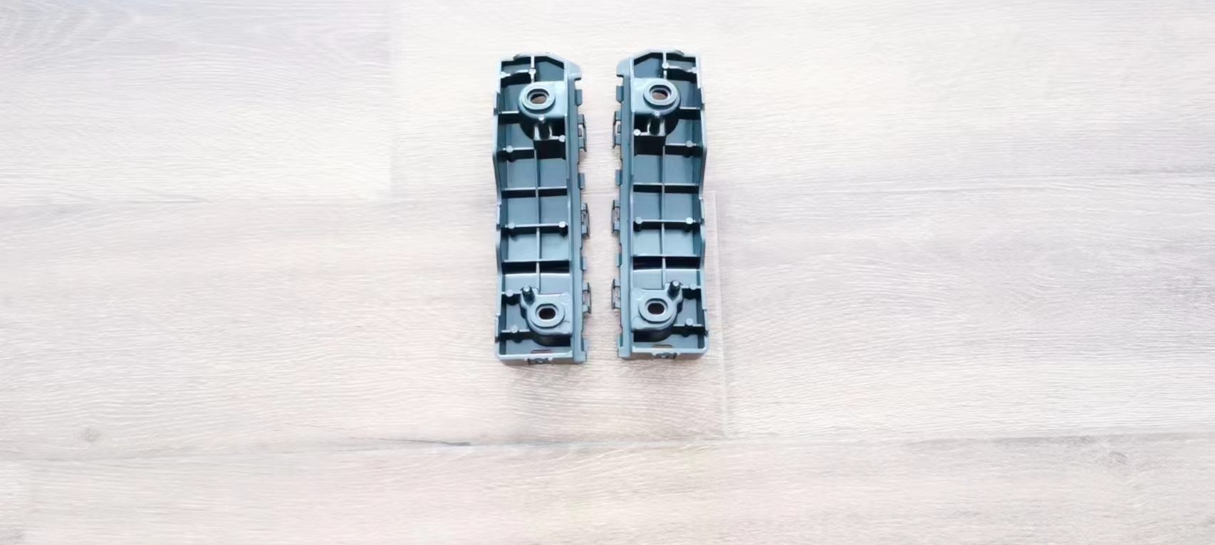 Chery Jetour X90 (2021) Front bumper bracket - L (OE: F08-2803531DA)