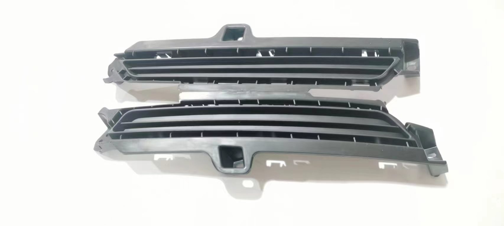 Chery Jetour Shanhua (2024) Front lower grille-l (OE: F16-2803583CA)