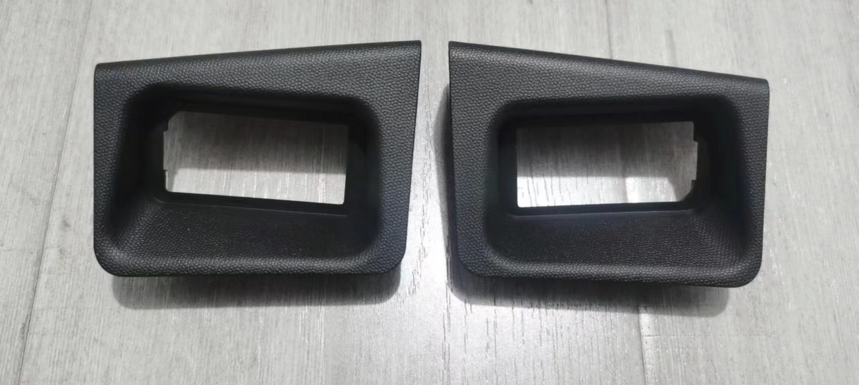 Chery Jetour T-2 (2025) License plate lamp decoration-l (OE: F26-2804503)