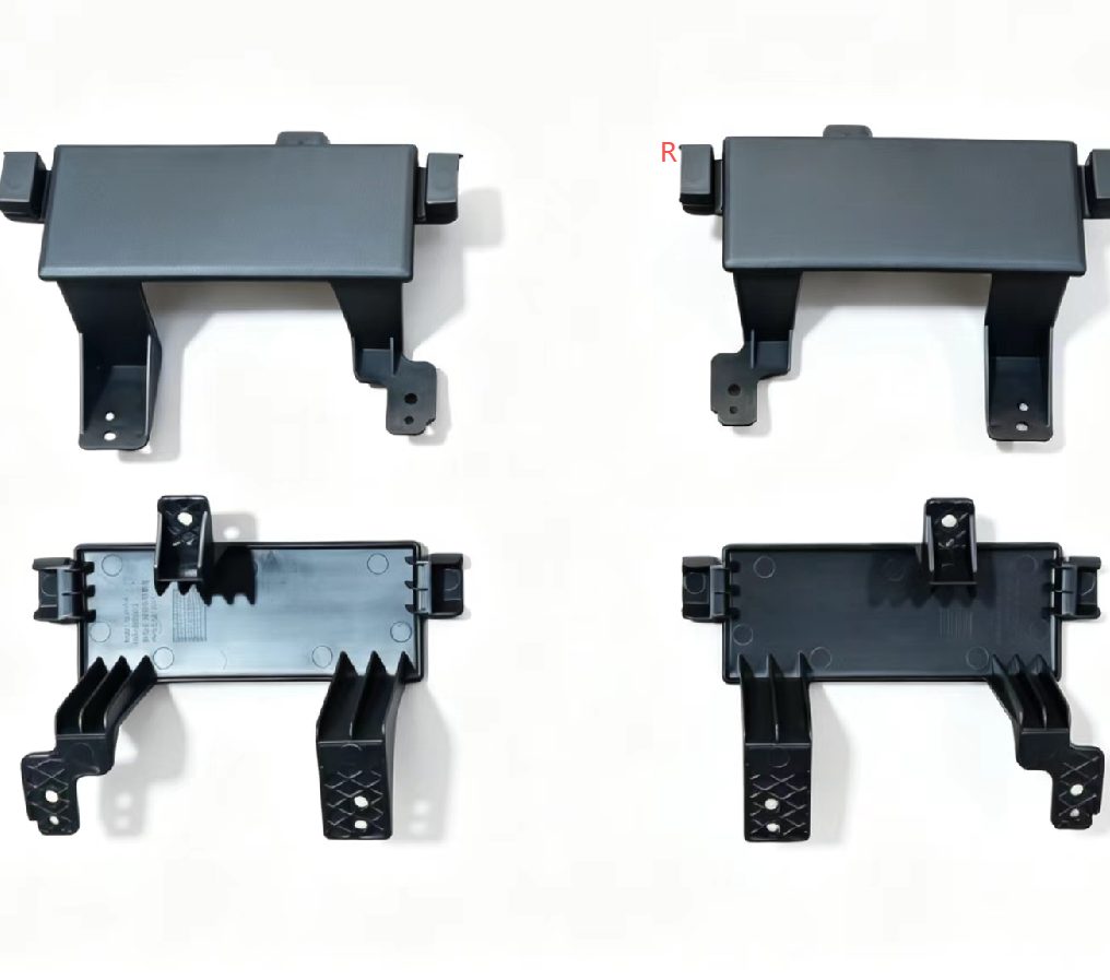 Chery Jetour T-2 (2025) Front decorative lamp cover plate-l (OE: F26-2803515)