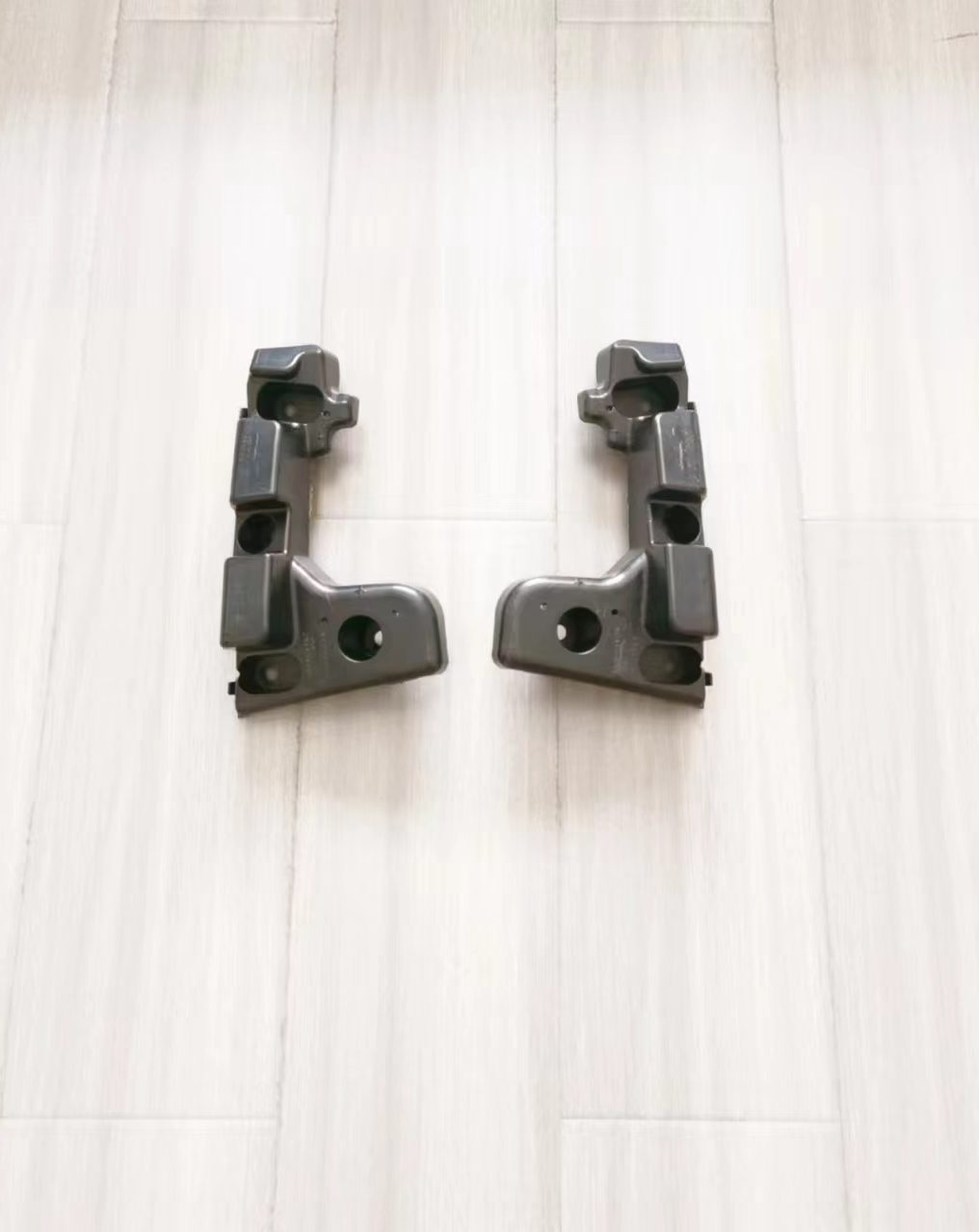Chery Jetour T-2 (2025) Rear bumper bracket assembly-L (OE: F26-2804530)