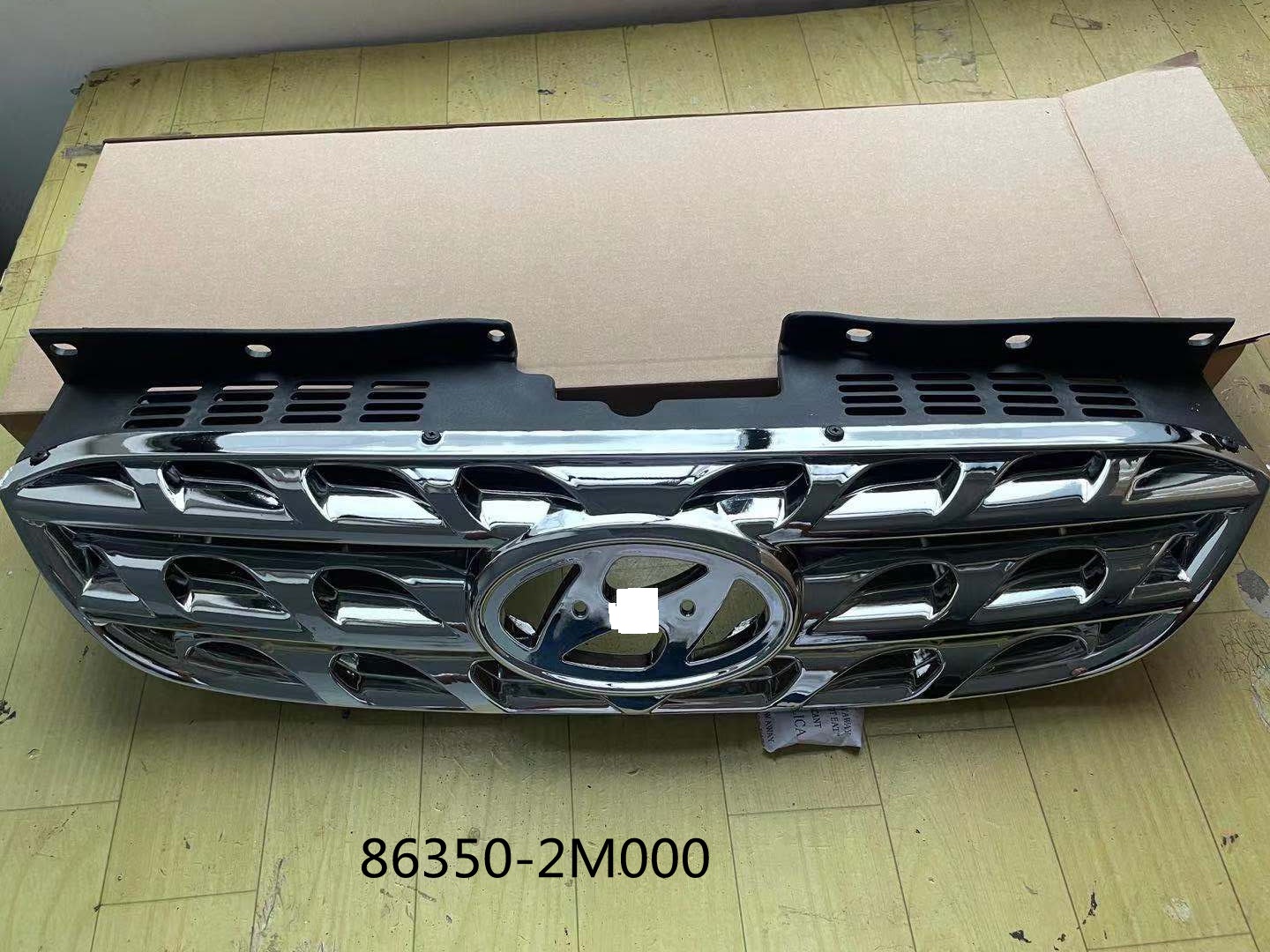 Hyundai Hyundai Genesis 2010 Grille