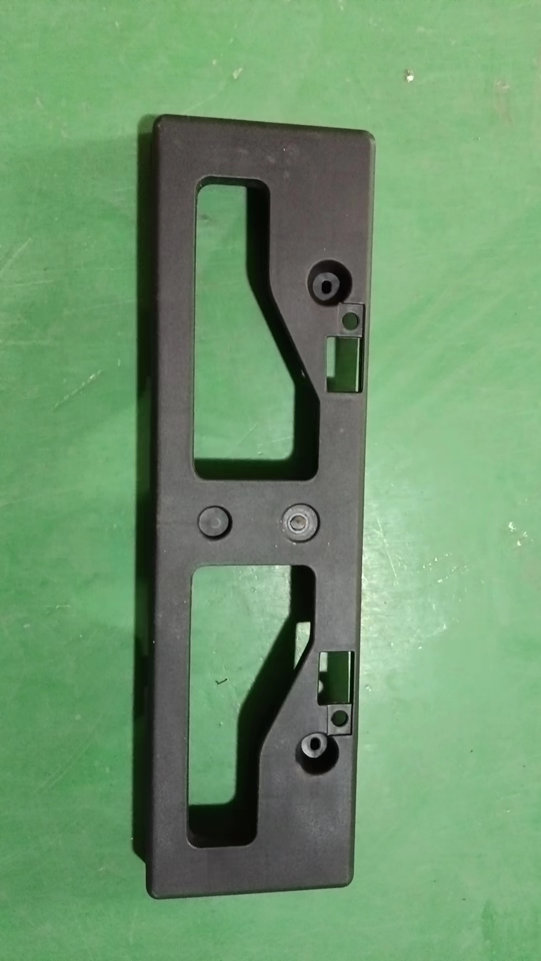 Hyundai Hyundai Genesis 2013 License Plate
