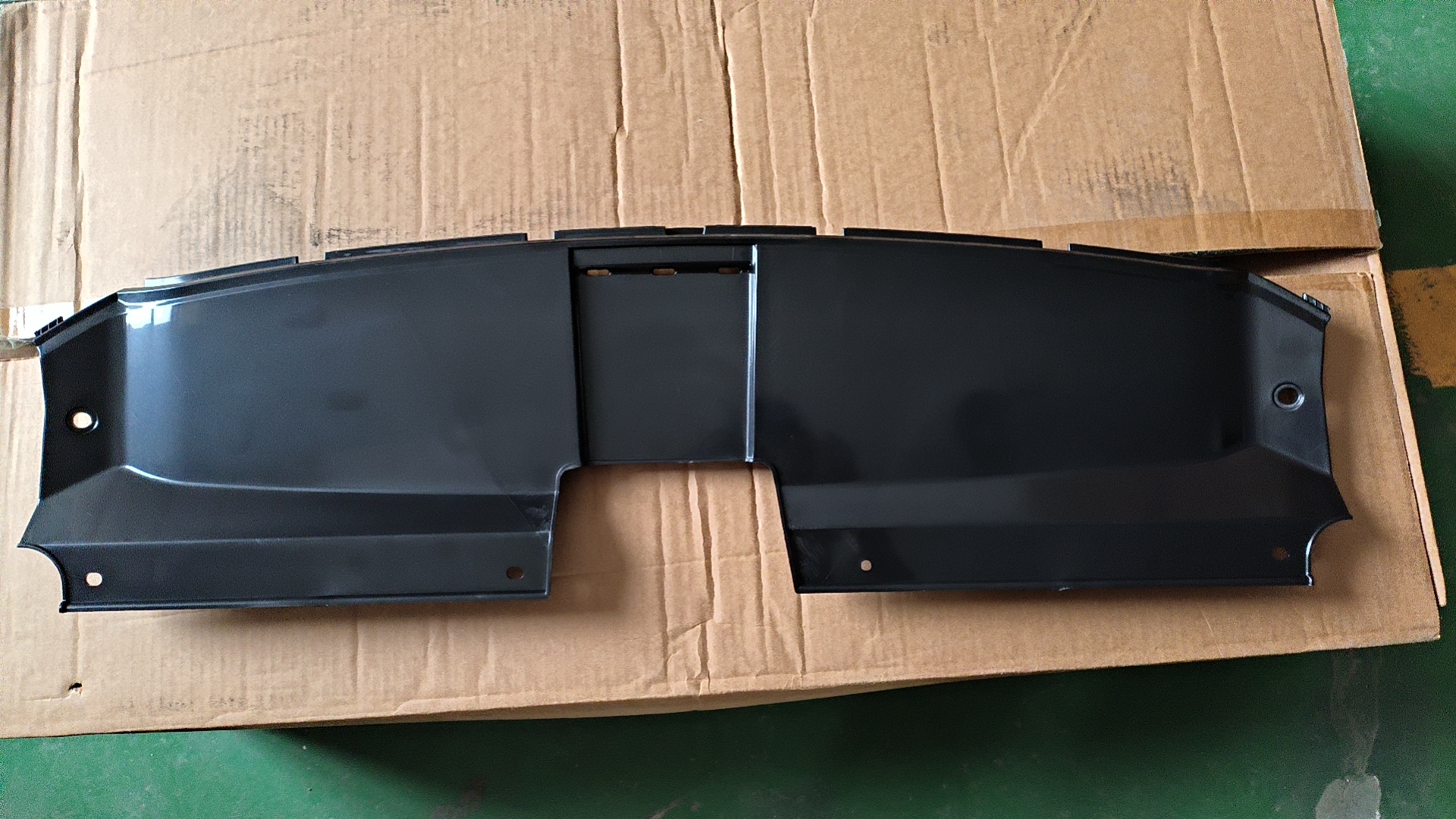 Hyundai Hyundai Veloster 2013 Lower Shield / Chassis Cover