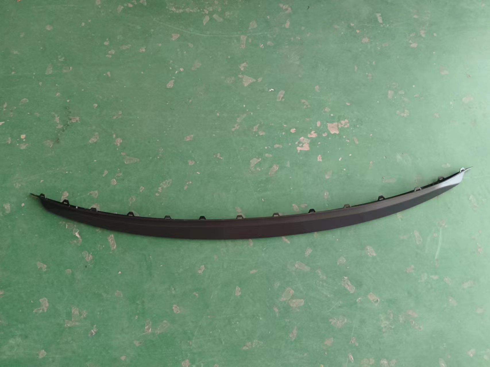 Hyundai Hyundai Veloster 2013 Front Bumper Lower Trim