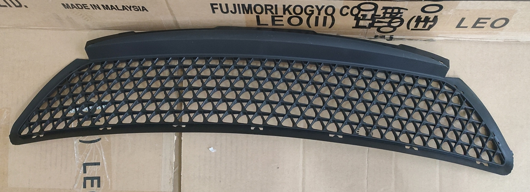 Hyundai Hyundai Coupe 2005 Grille