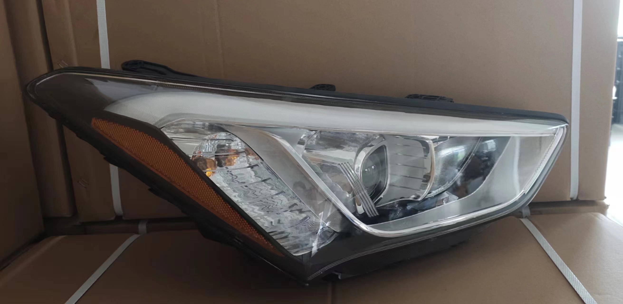 Hyundai Hyundai Santa Fe (Grand) 2013-2016 Amber Headlight Assembly